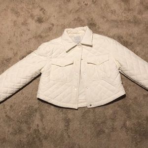 NWOT- white semi crop puffer jacket Small